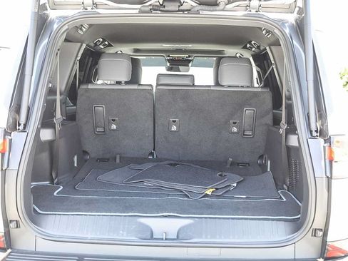 Used 2025 Lexus GX 550 w/ Cold Area Package AWD/4WD image 25
