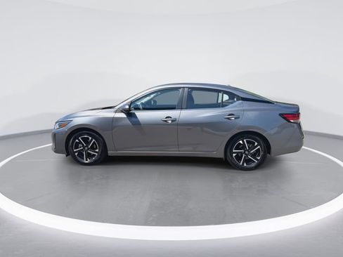 Used 2025 Nissan Sentra SV FWD image 5