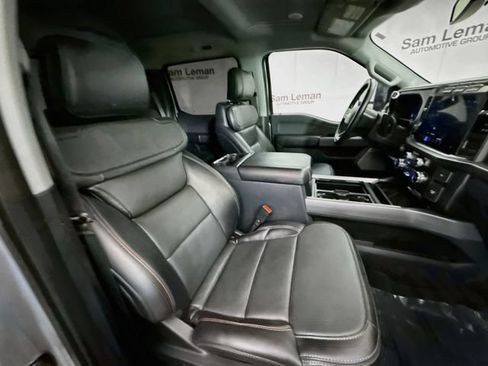Used 2024 Ford F250 Lariat w/ Lariat Ultimate Package AWD/4WD image 28