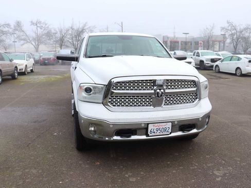 Used 2018 RAM 1500 Laramie w/ Convenience Group image 3