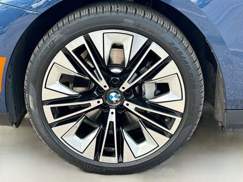 Used 2026 BMW 530i image 44