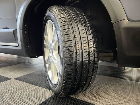 Used 2016 Volvo XC70 T5 Premier w/ Proximity Package image 29