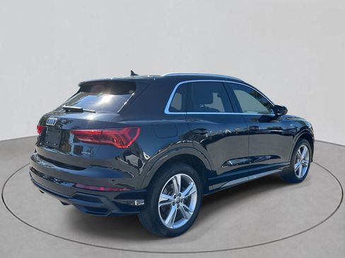 Used 2020 Audi Q3 2.0T Premium w/ Convenience Package image 6