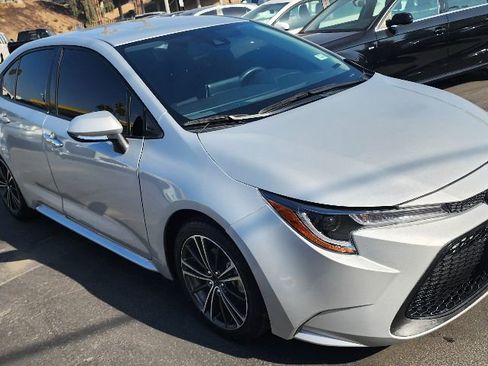 Used 2020 Toyota Corolla LE image 7