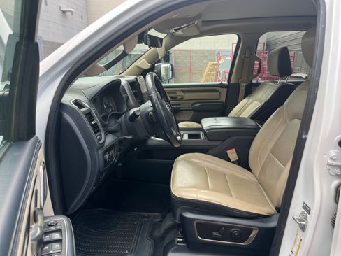 Used 2021 RAM 1500 Limited AWD/4WD image 11
