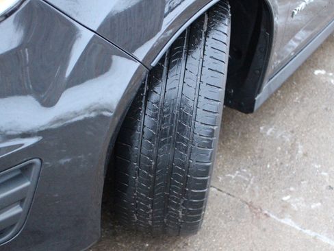 Used 2013 Ford C-MAX SEL image 45