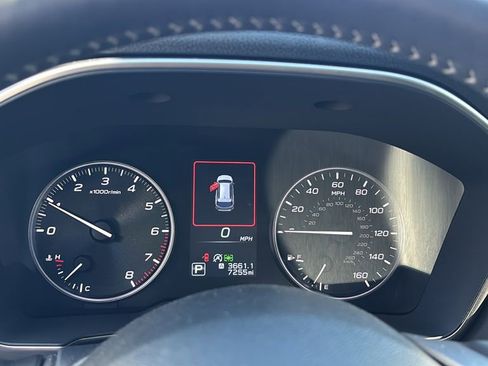 Used 2025 Subaru Outback Touring w/ Popular Package #2 image 16