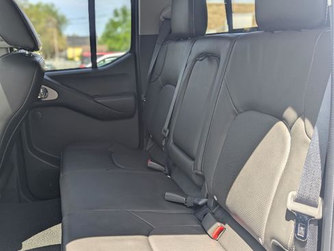 Used 2020 Nissan Frontier PRO-4X w/ Pro-4x Utility Package AWD/4WD image 36