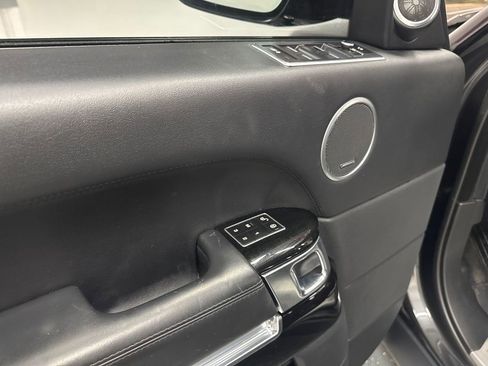 Used 2013 Land Rover Range Rover Supercharged image 11