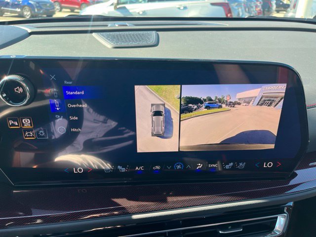 New 2027 Chevrolet Traverse RS w/ LPO, Floor Liner Package FWD image 30