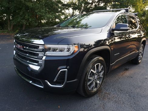 Used 2021 GMC Acadia SLE w/ Driver Convenience Package FWD image 4