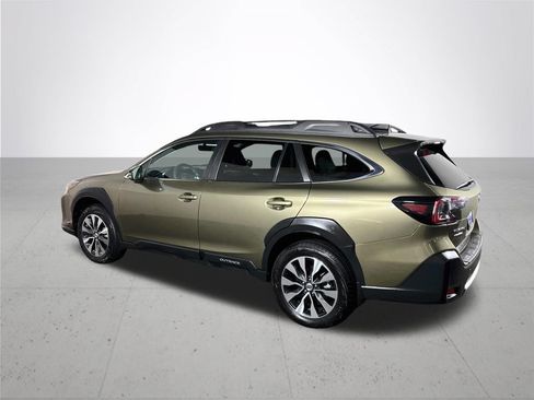 Certified 2024 Subaru Outback Limited AWD/4WD image 9