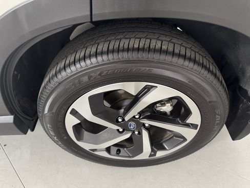 Used 2023 Subaru Forester Touring AWD/4WD image 10