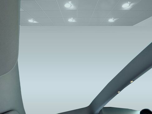 Used 2023 Tesla Model 3 Standard Range image 13