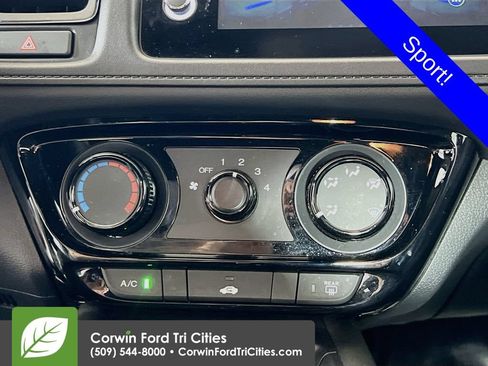 Used 2020 Honda HR-V Sport image 9