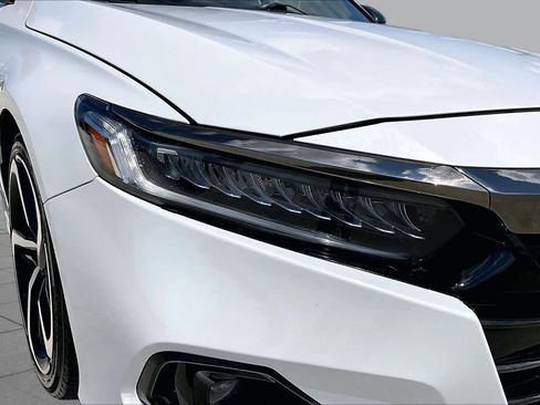 Used 2022 Honda Accord Sport image 26