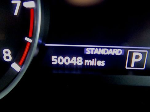 Used 2019 INFINITI QX50 Essential w/ Premium Heat Package image 28