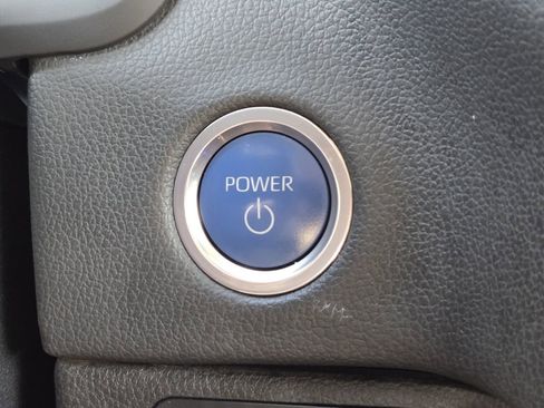Used 2024 Toyota Tundra Limited AWD/4WD image 23