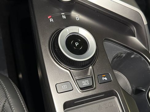 Certified 2023 Kia EV6 Wind AWD/4WD image 31