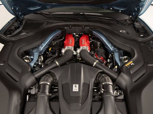 Certified 2023 Ferrari Portofino M RWD image 45