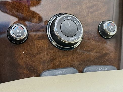 Used 2016 INFINITI QX60 FWD w/ Deluxe Technology Package image 25