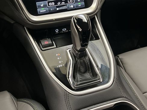 Used 2024 Subaru Outback Onyx Edition image 20