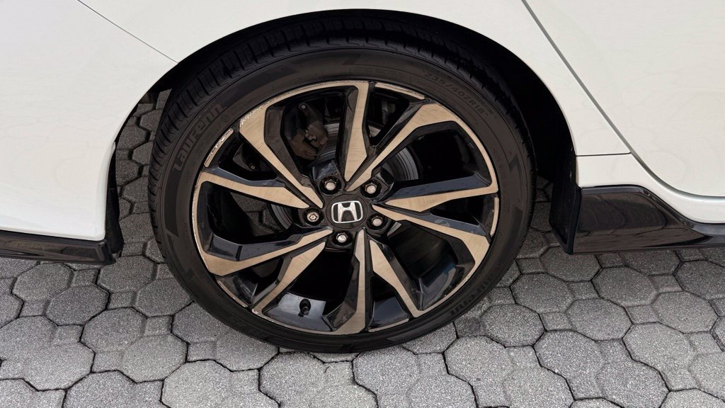 Used 2018 Honda Civic Sport image 18