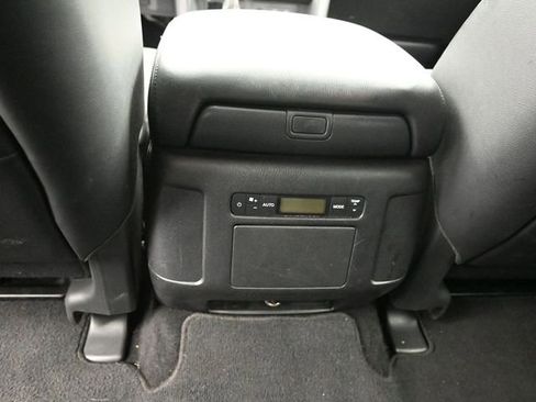 Used 2024 Nissan Armada SL AWD/4WD image 34