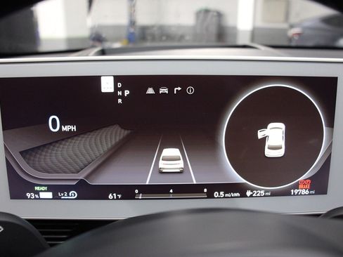 Used 2023 Hyundai Ioniq 5 Limited image 19