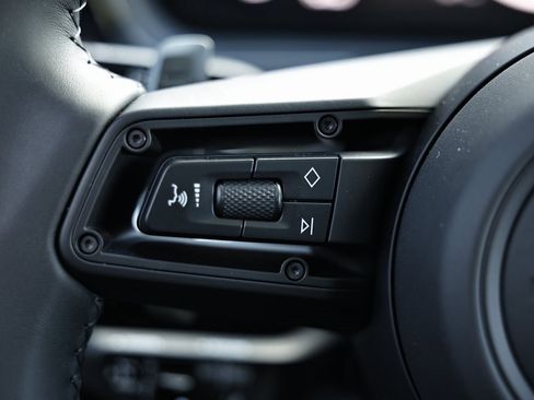 New 2026 Porsche Cayenne Turbo image 36