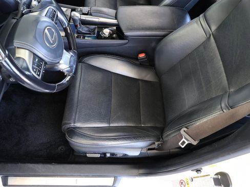 Used 2016 Lexus GS 350 w/ Luxury Package RWD image 41