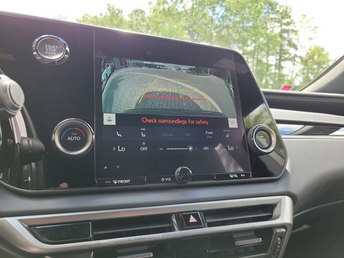 Used 2024 Lexus RX 350 FWD w/ Technology Package image 34