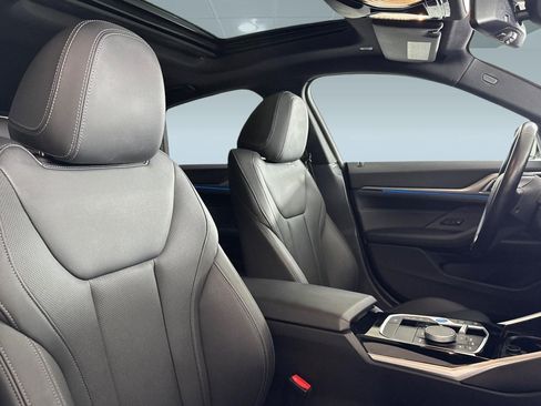 Certified 2023 BMW i4 eDrive35 RWD image 23
