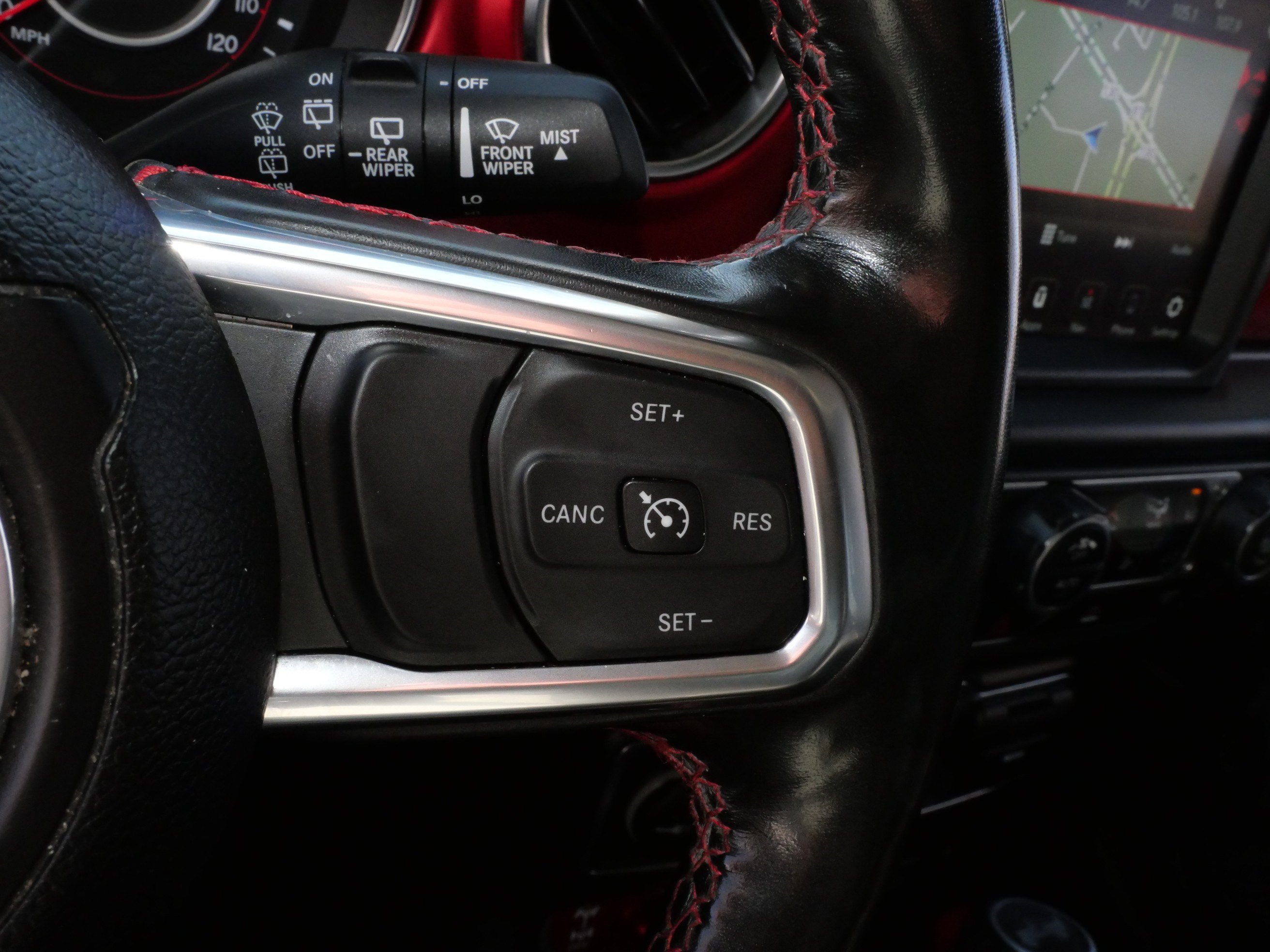 Used 2022 Jeep Wrangler Unlimited Rubicon w/ LED Lighting Group AWD/4WD image 25