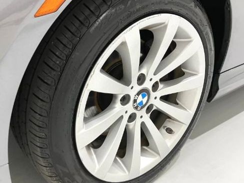 Used 2013 BMW 328i Coupe image 9