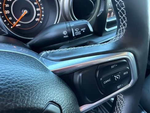 Used 2020 Jeep Gladiator Sport w/ Quick Order Package 24S AWD/4WD image 18