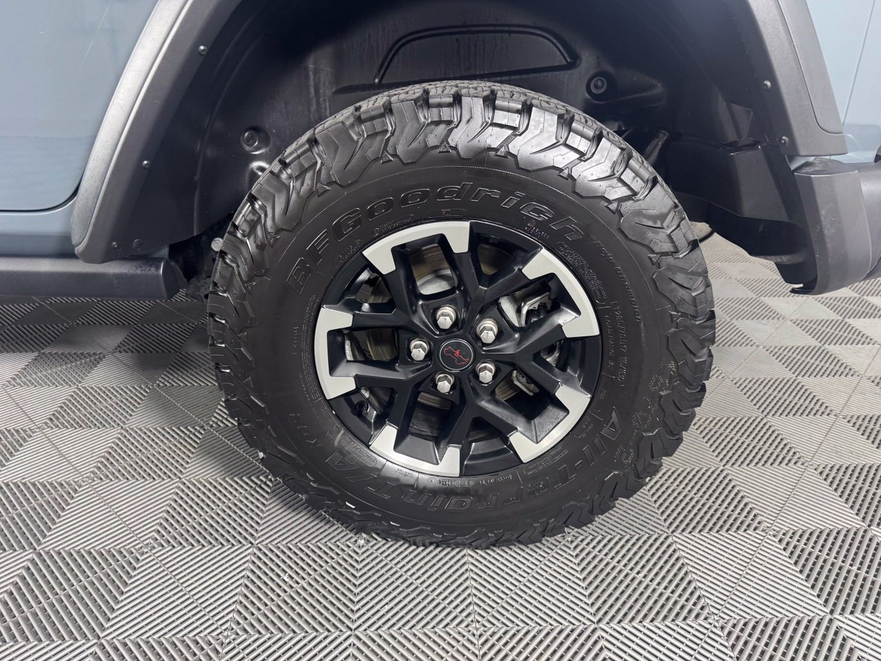 Used 2026 Jeep Wrangler Unlimited Rubicon AWD/4WD image 36