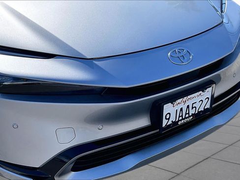 Used 2023 Toyota Prius Prime FWD image 28