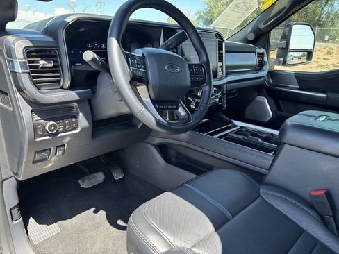 Used 2026 Ford F250 Platinum AWD/4WD image 13