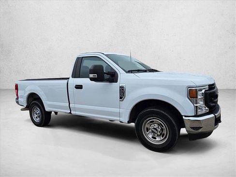 Used 2022 Ford F250 XL w/ Power Equipment Group image 3