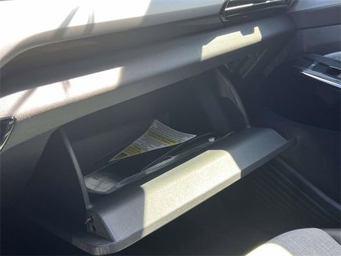 Used 2023 Volkswagen ID.4 Pro image 11