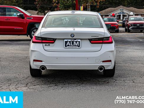 Used 2025 BMW 330i Sedan image 11