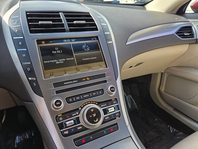 Used 2017 Lincoln MKZ Premiere FWD image 33