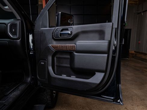 Used 2020 GMC Sierra 3500 Denali w/ Denali Ultimate Package image 36