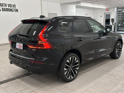 New 2026 Volvo XC60 B5 Ultra w/ Protection Package Premier AWD/4WD image 5