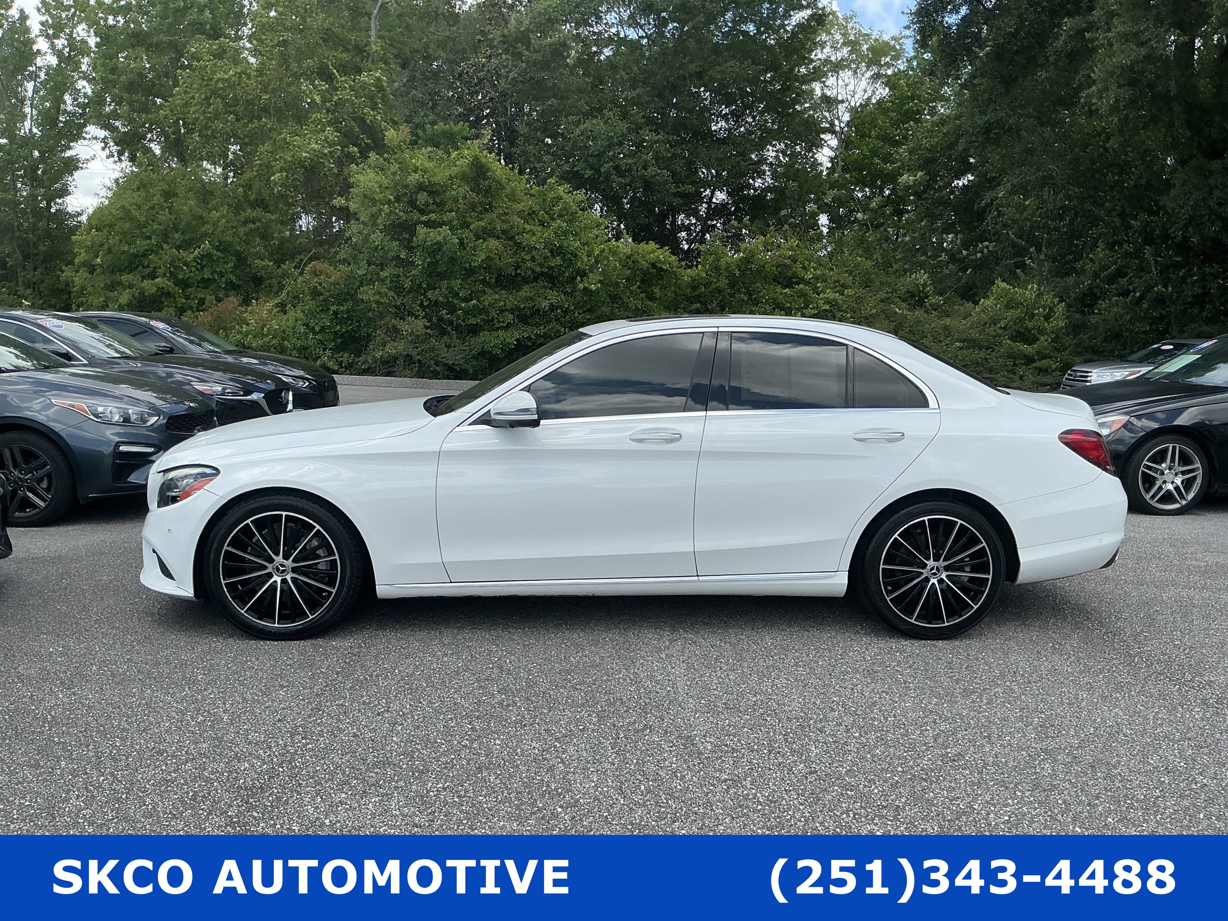 Used 2021 Mercedes-Benz C 300 Sedan w/ Parking Assistance Package image 2