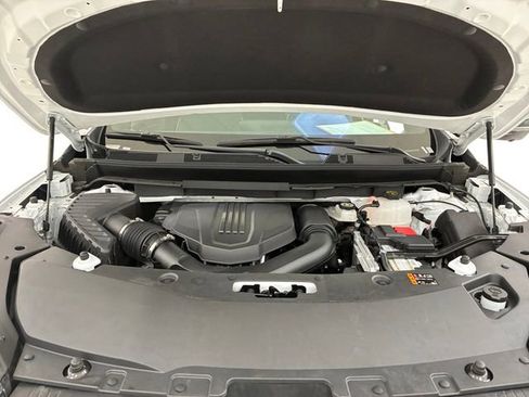 Certified 2025 Buick Enclave Sport Touring AWD/4WD image 11
