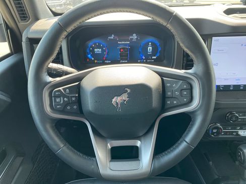 Used 2025 Ford Bronco Badlands AWD/4WD image 15