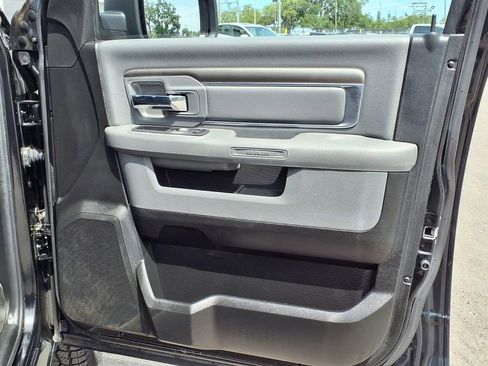 Used 2019 RAM 1500 Classic Warlock AWD/4WD image 12