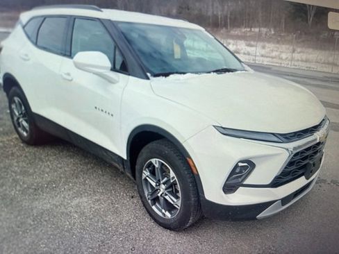 Used 2023 Chevrolet Blazer LT w/ Convenience Package image 6